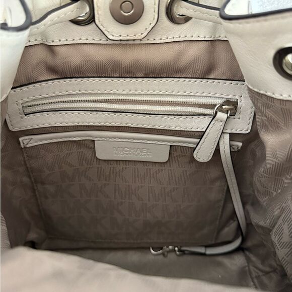 Michael Kors Dottie Color Block Bucket Bag - Picture 12 of 14